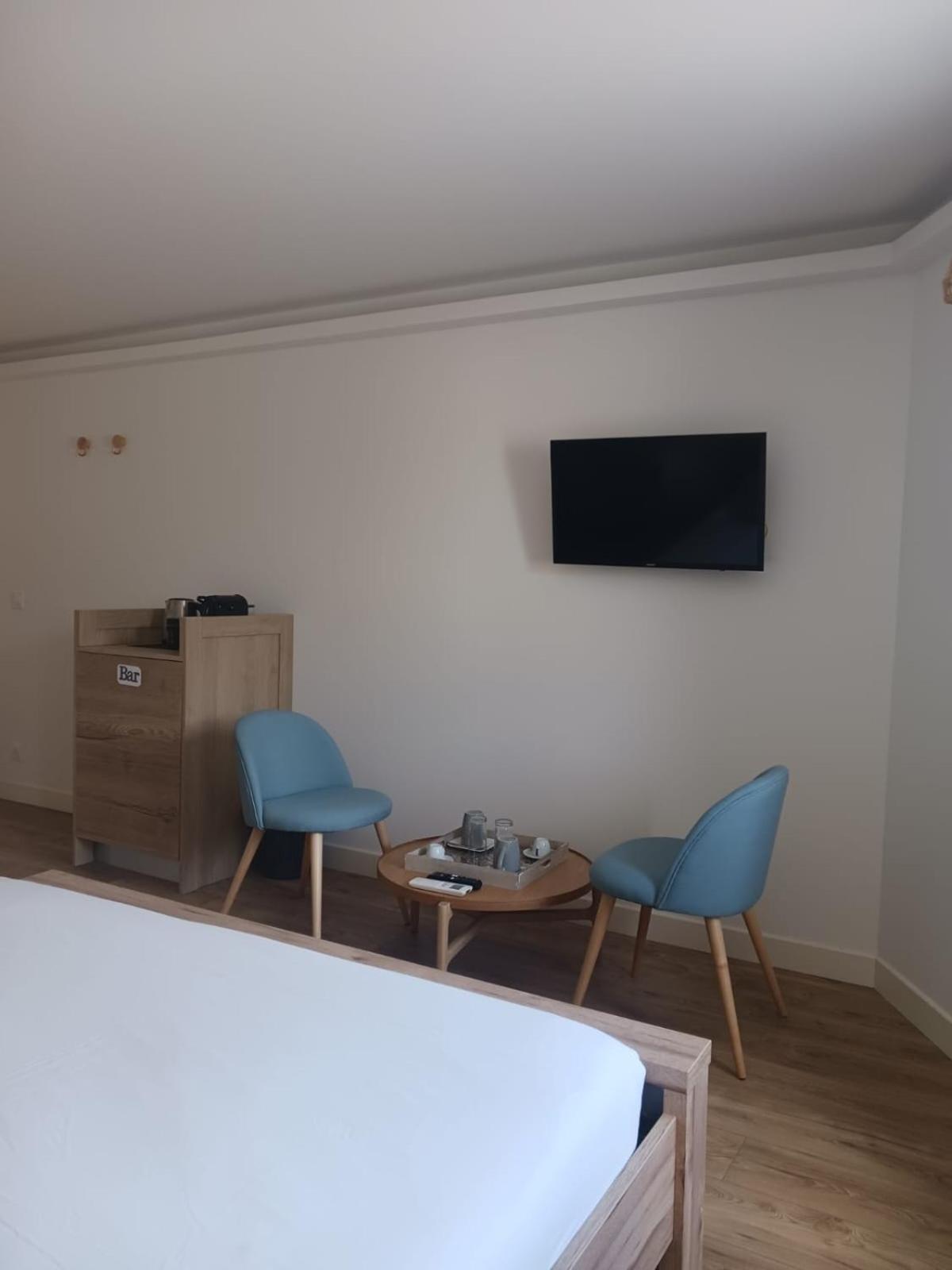 Cotinga Hotel Villars-les-Dombes Buitenkant foto