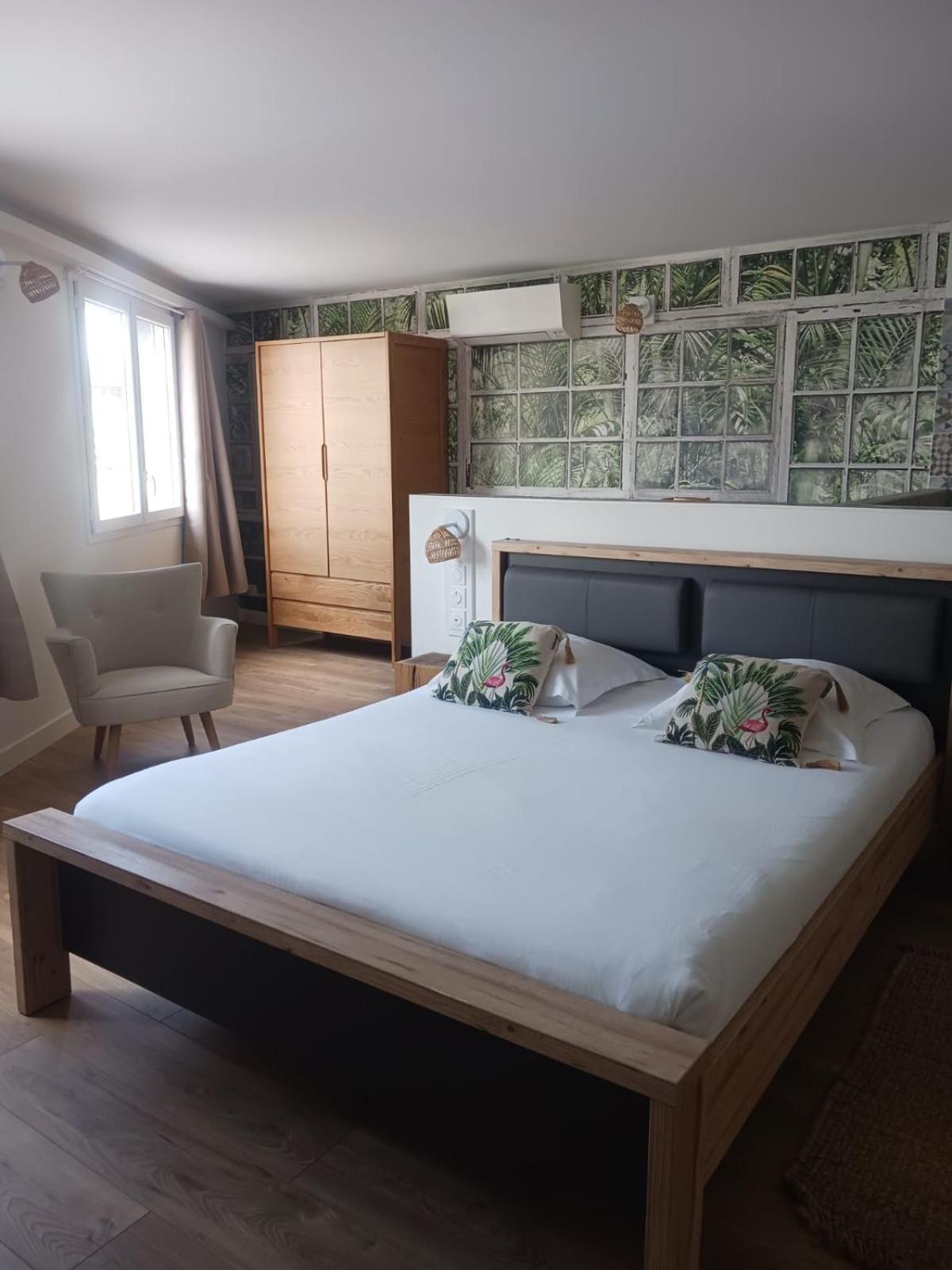 Cotinga Hotel Villars-les-Dombes Buitenkant foto